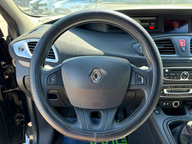 Фото renault scenic 10