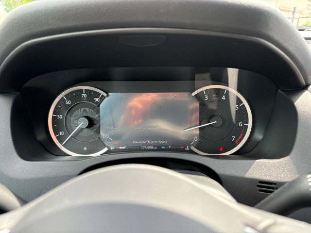 Фото jaguar xe 11