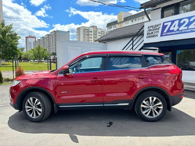 Фото geely atlas 8