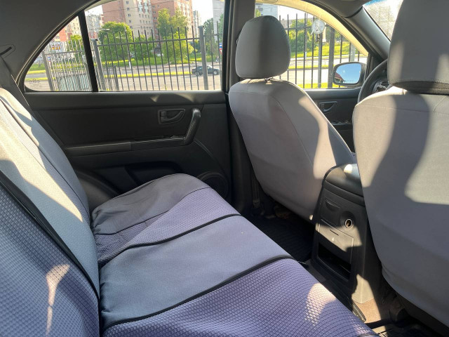 Фото kia sorento 12