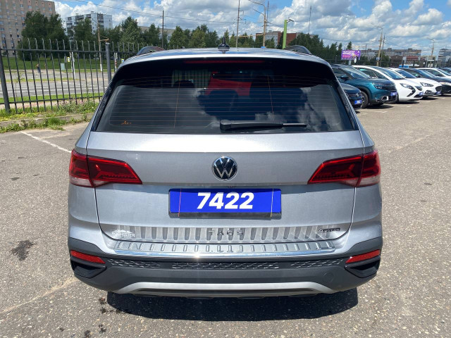 Фото volkswagen Taos 8