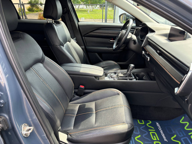 Фото mazda cx-50 19