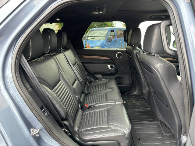 Фото land rover discovery 18