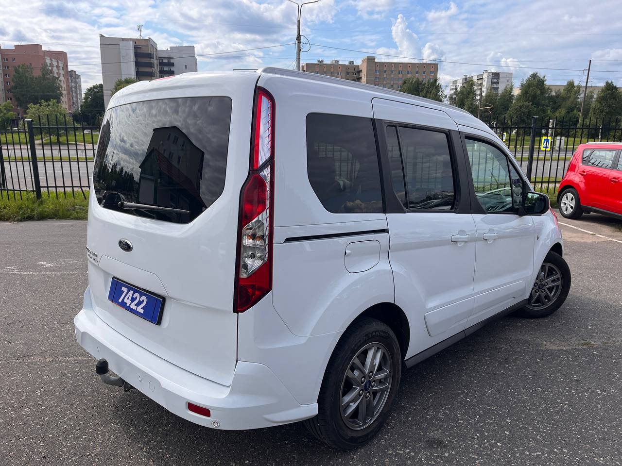 Авто с пробегом ford tourneo connect 2021 — фото 5