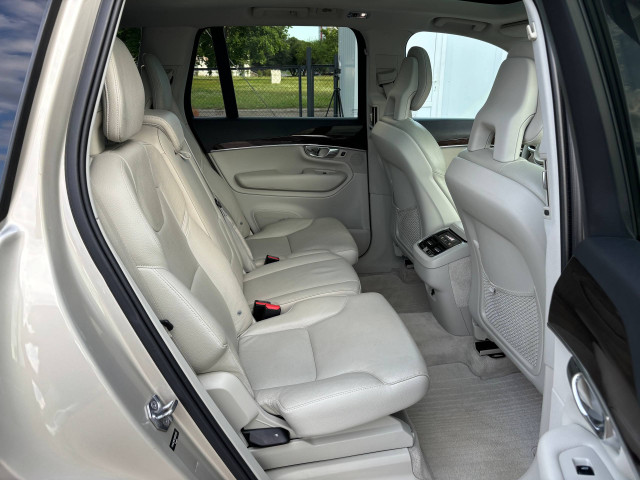 Фото volvo xc90 18