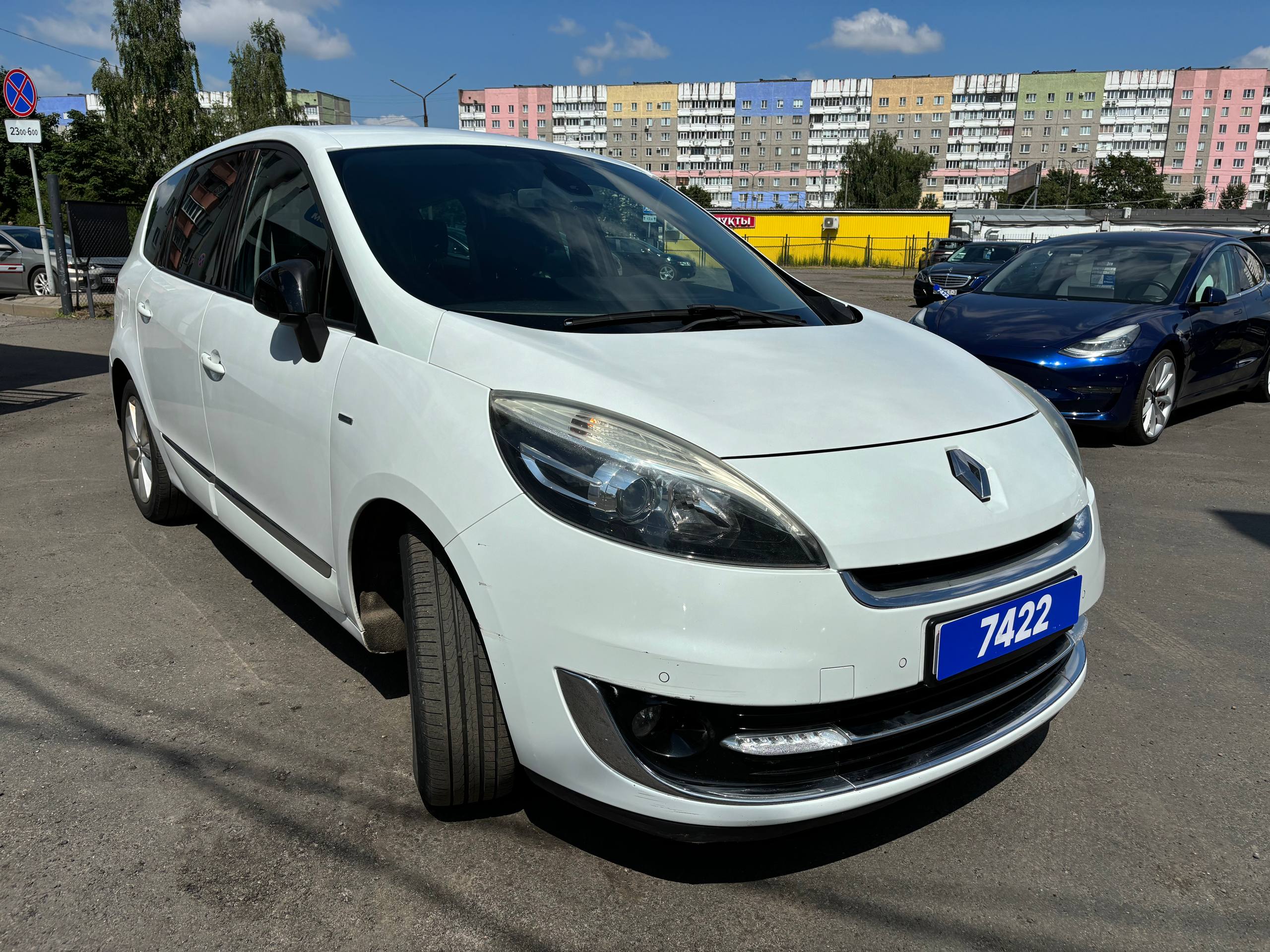 Авто с пробегом renault Grand Scenic 2012 — фото 3