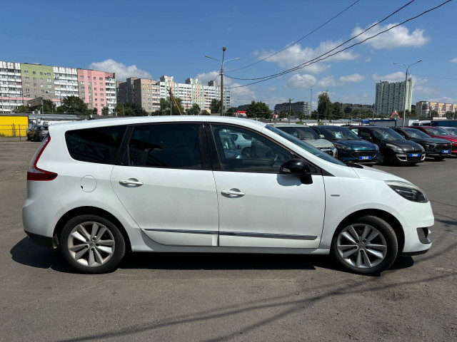 Фото renault Grand Scenic 4