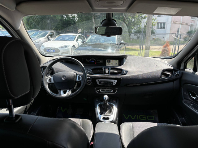 Фото renault Grand Scenic 17