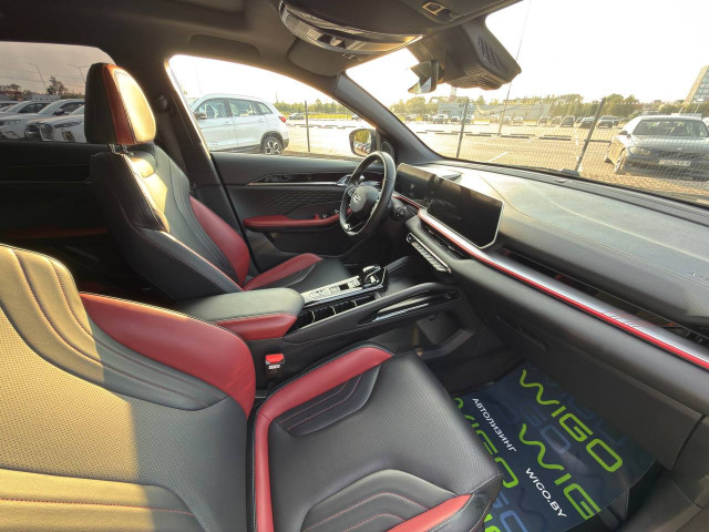 Фото geely coolray 12