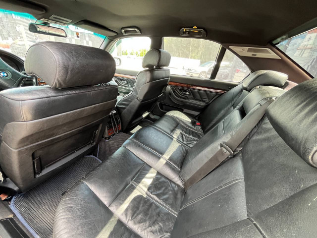 Фото BMW 7 Серия 10
