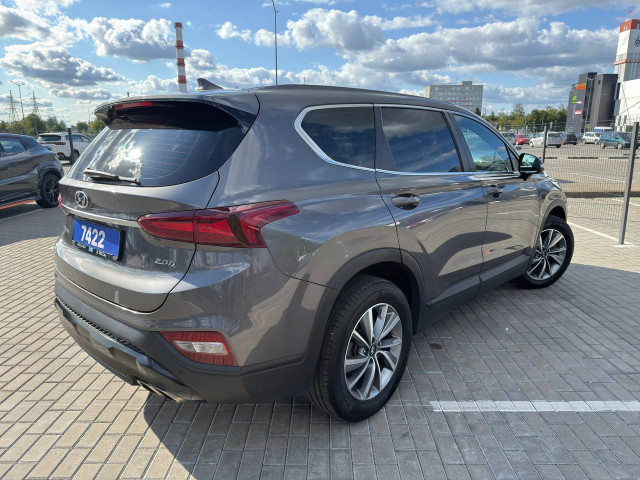 Фото hyundai santa fe 6