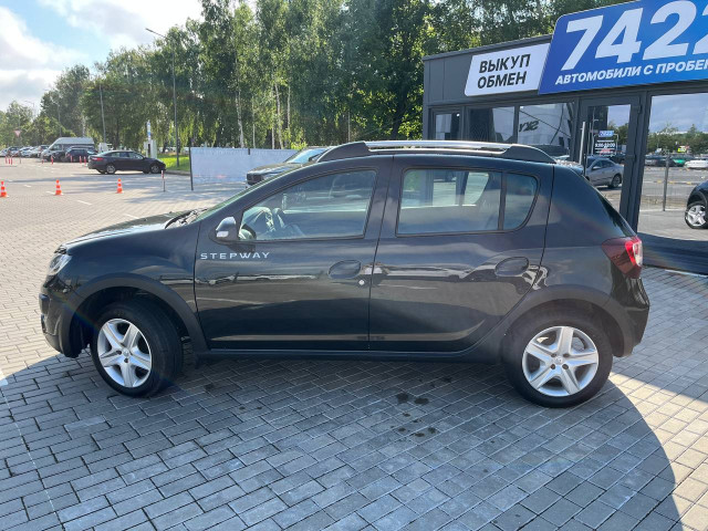 Фото renault Sandero Stepway 8
