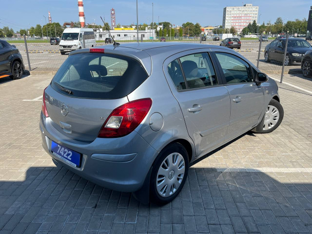 Фото opel corsa 5