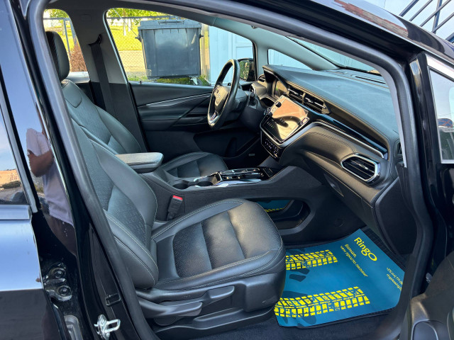 Фото chevrolet bolt 19