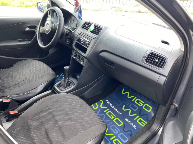 Фото volkswagen polo sedan 12
