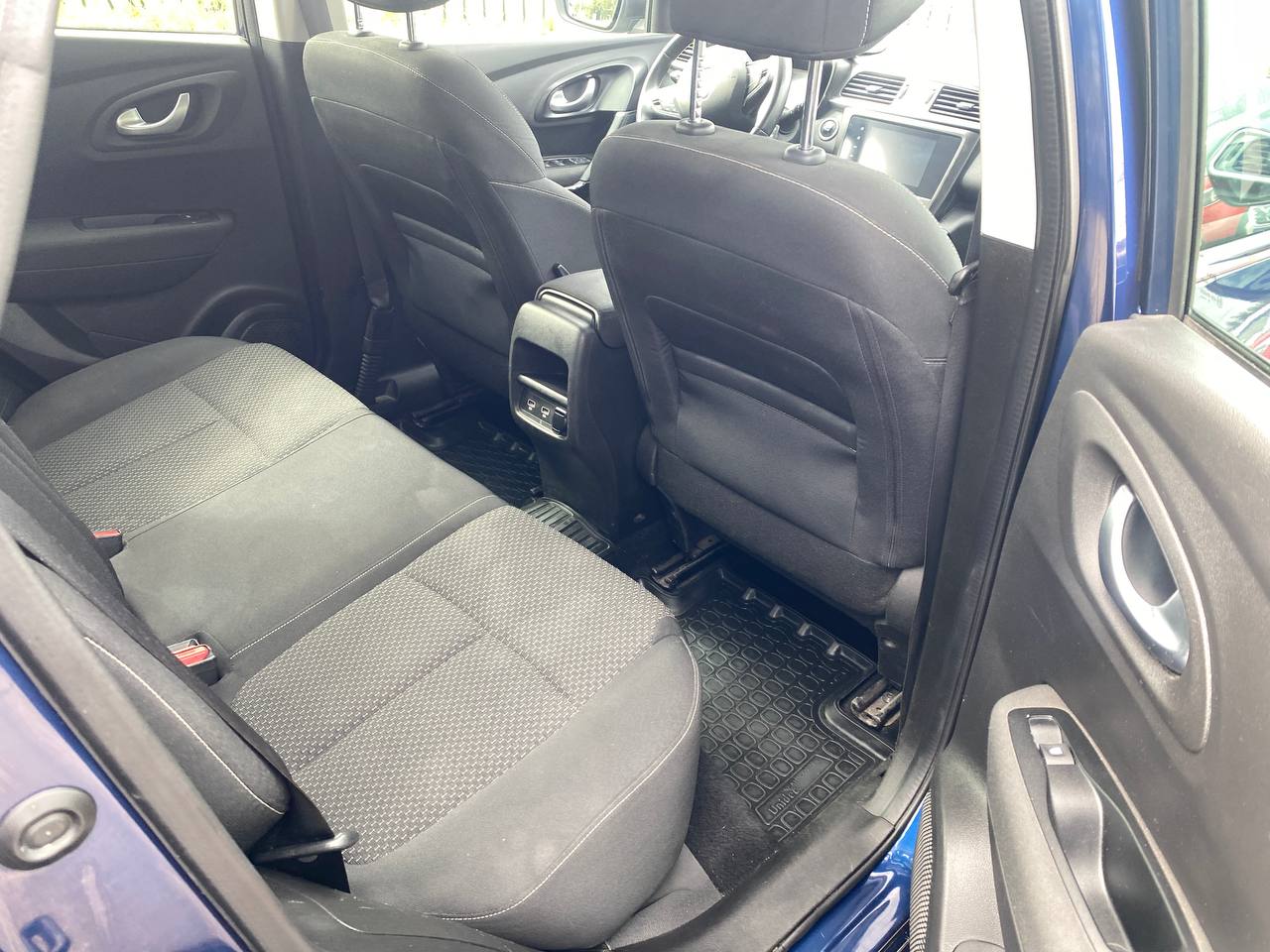 Авто с пробегом renault kadjar 2019 — фото 13