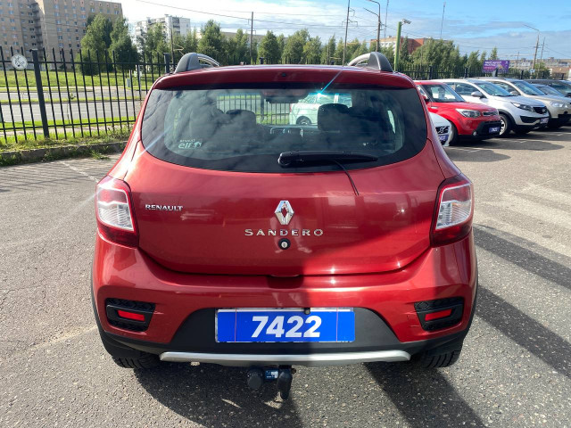 Фото renault Sandero Stepway 3