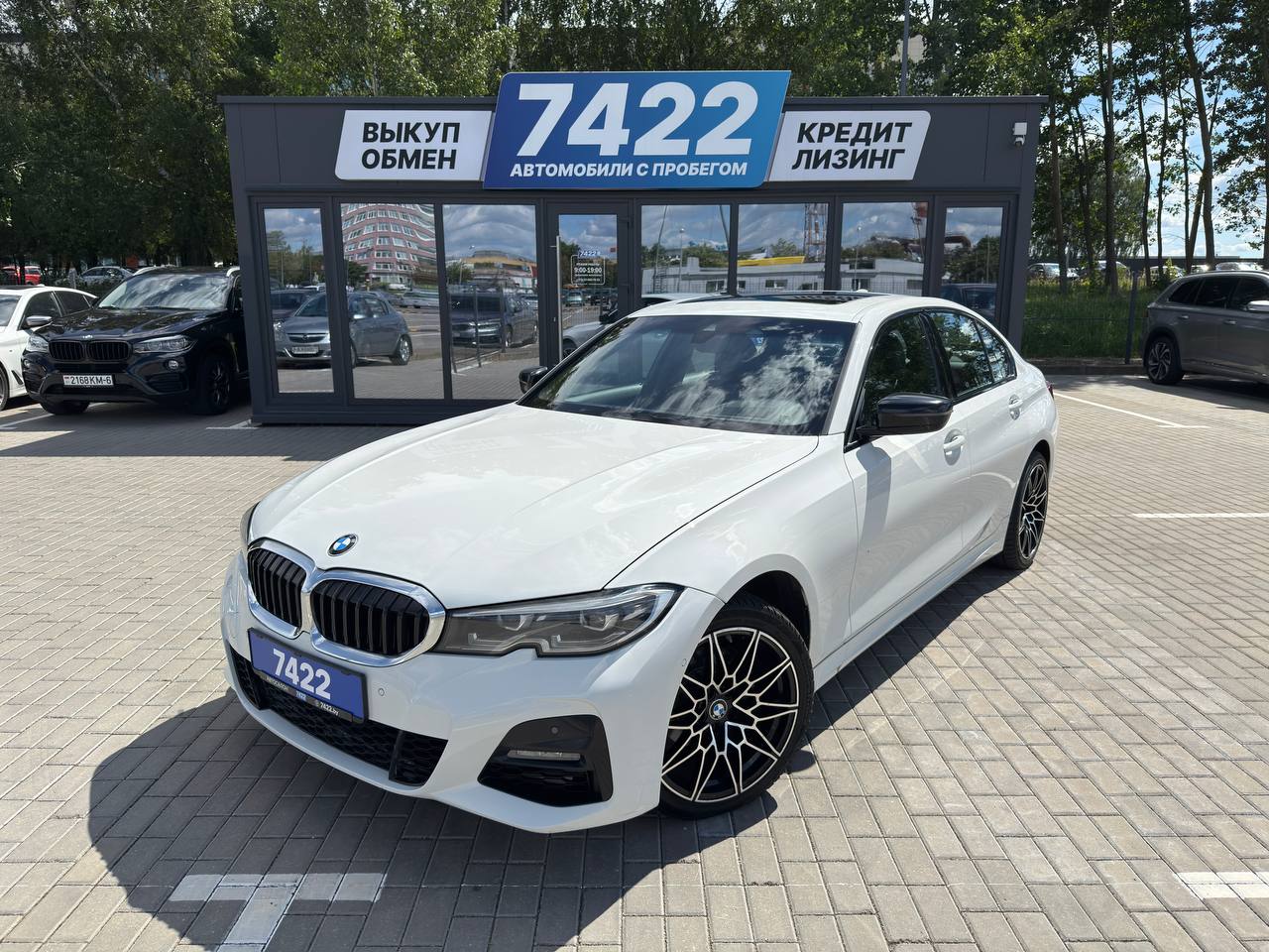 Авто с пробегом bmw 3 серия 2018 — фото 1