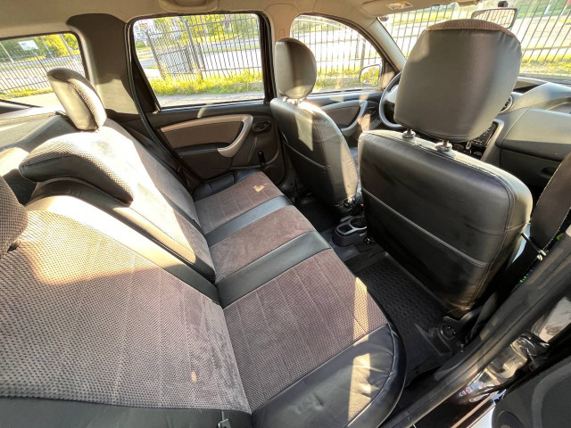 Фото renault duster 12