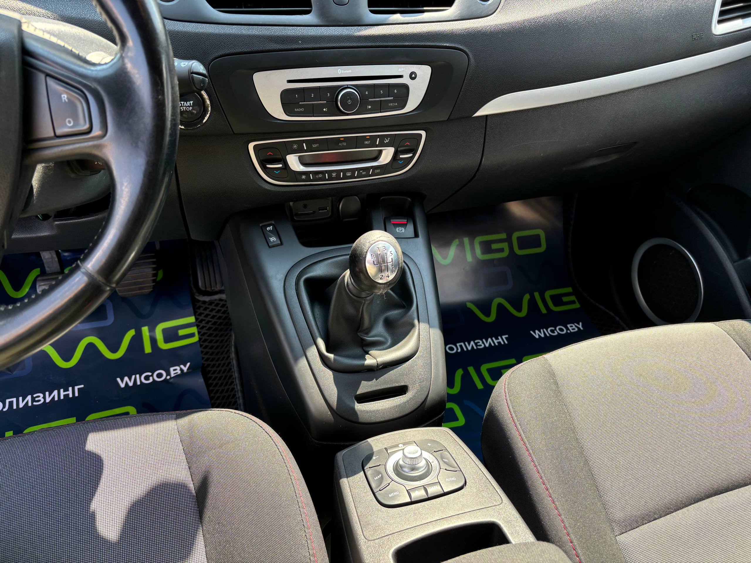 Авто с пробегом renault scenic 2014 — фото 12