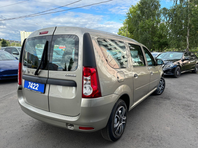 Фото lada (ВАЗ) largus 5