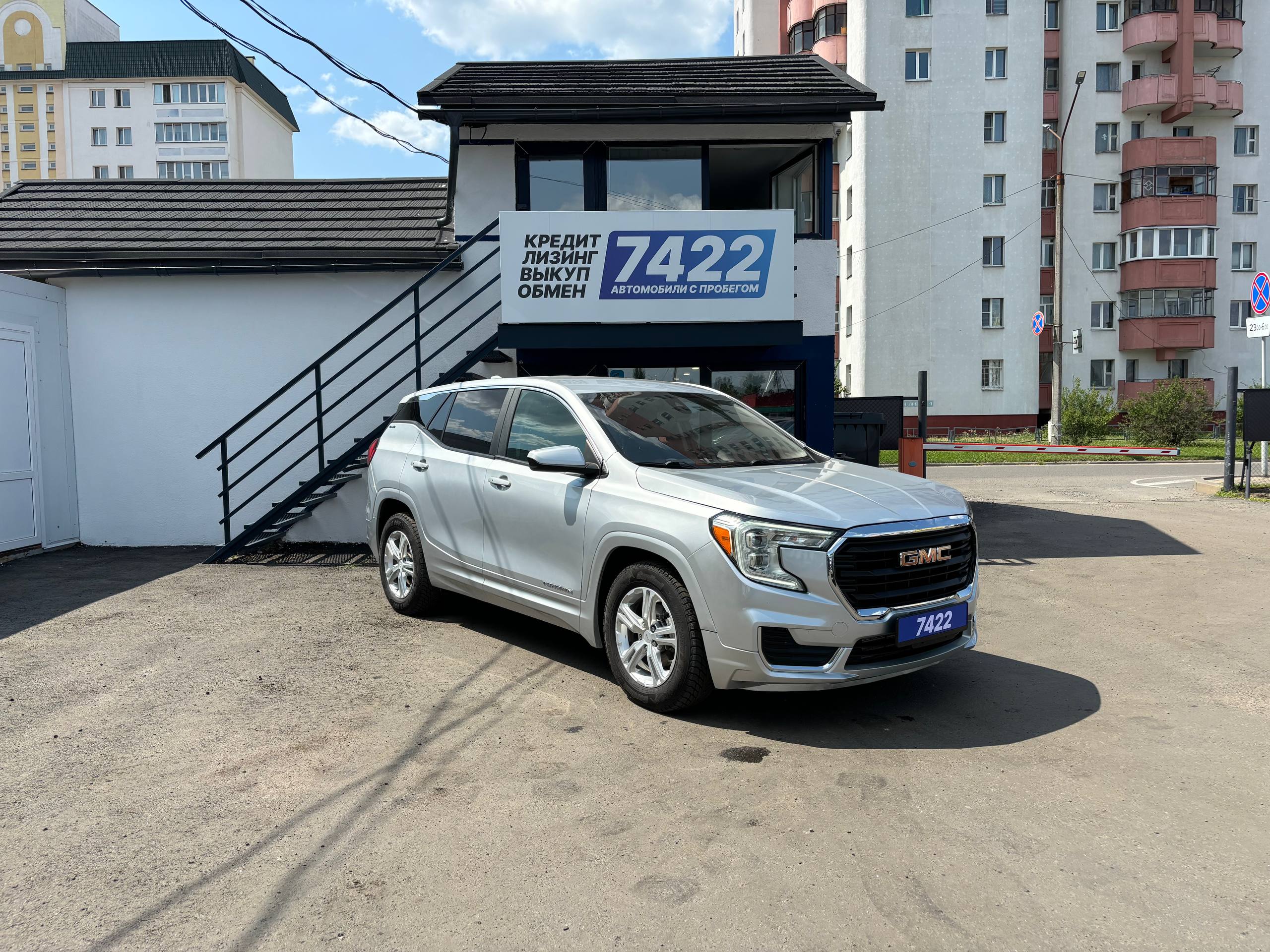 Авто с пробегом gmc terrain 2022 — фото 3
