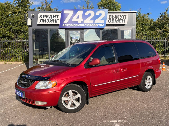 Фото chrysler town and country 1
