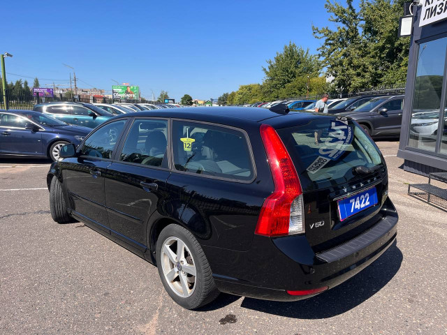 Фото volvo v50 7