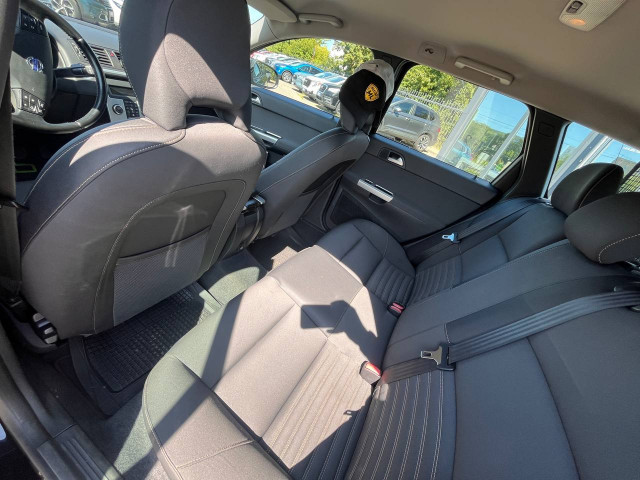 Фото volvo v50 12