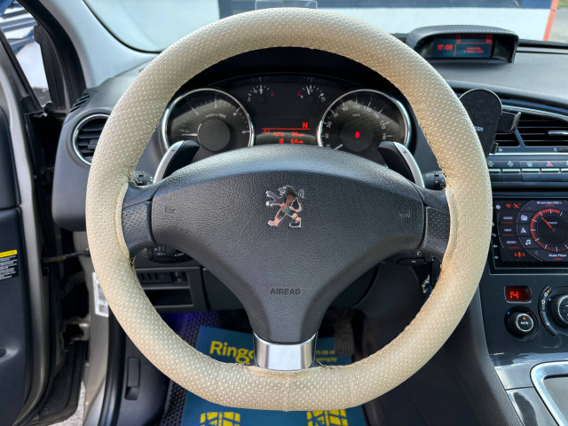 Фото peugeot 5008 11