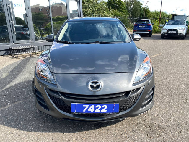 Фото mazda 3 4
