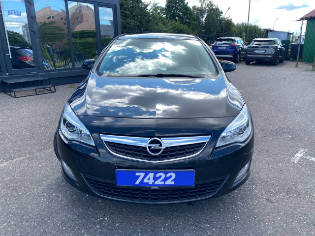 Фото opel astra 2