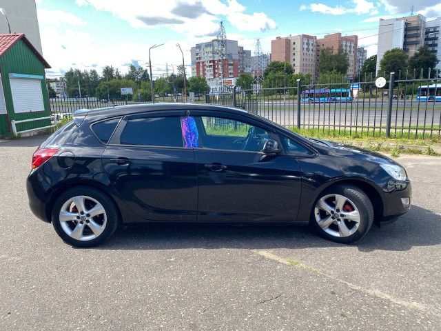 Фото opel astra 4