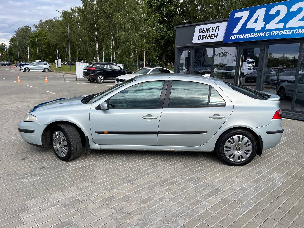 Авто с пробегом renault laguna 2001 — фото 8