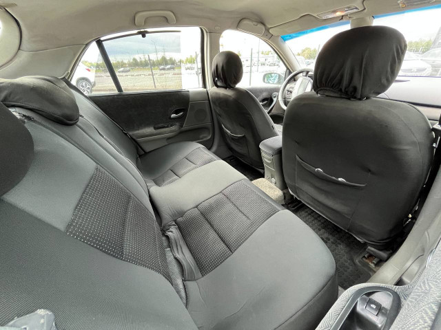 Фото renault laguna 11