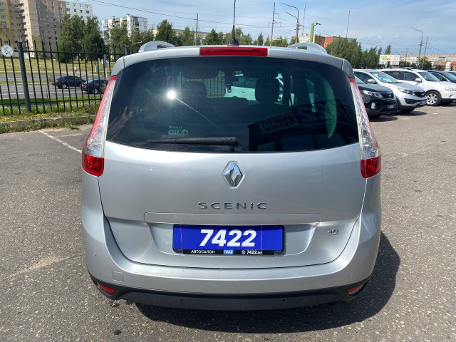 Фото renault Grand Scenic 2