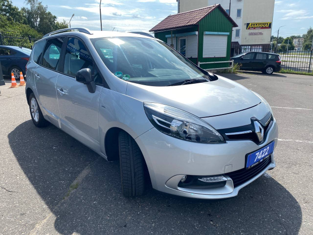 Фото renault Grand Scenic 3