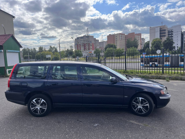 Фото volvo v70 2