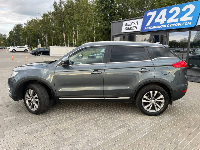 Фото geely atlas 8