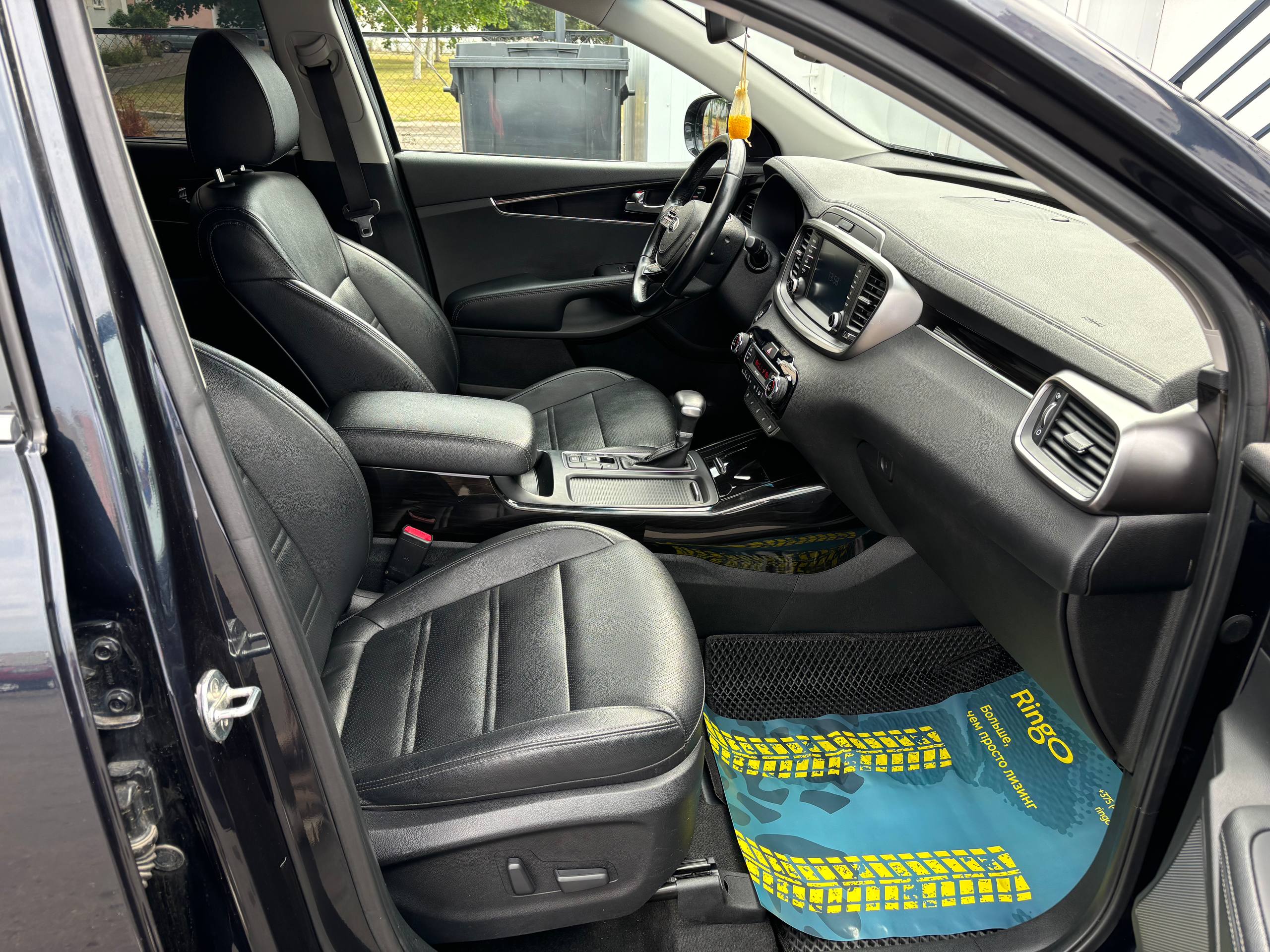 Авто с пробегом kia sorento 2019 — фото 19