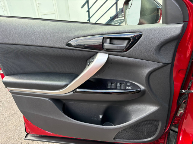 Фото mitsubishi eclipse cross 15