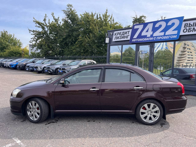 Фото toyota avensis 8