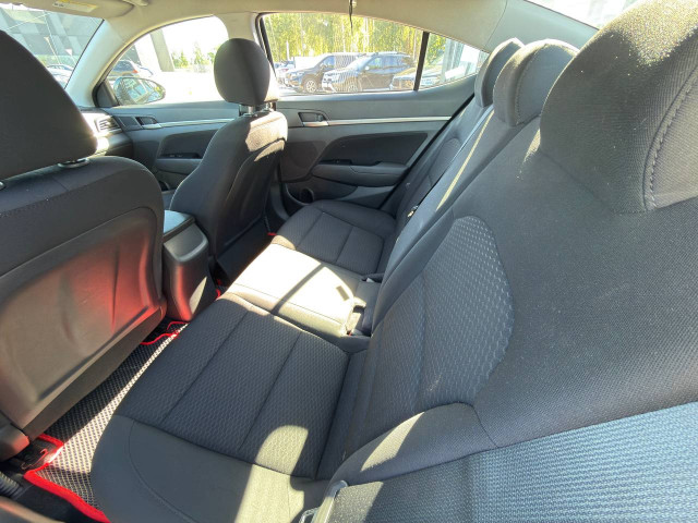 Фото hyundai elantra 3