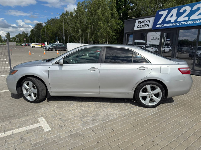 Фото toyota camry 8