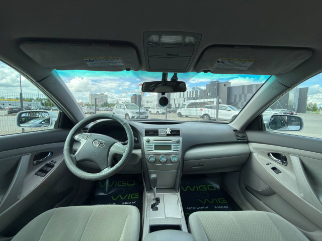Фото toyota camry 13