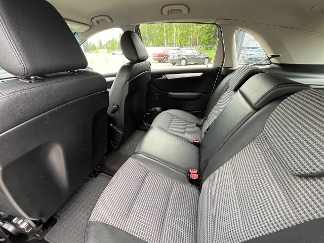 Фото mercedes-benz b-класс 10