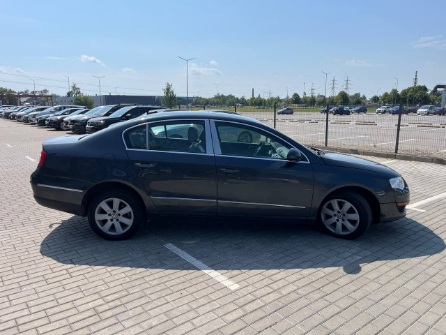 Фото volkswagen passat 4