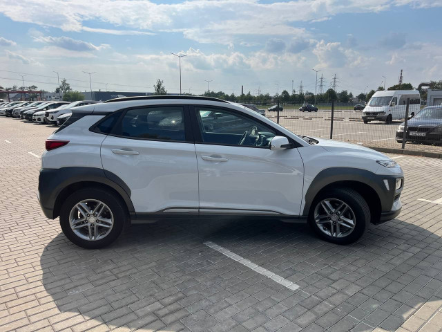 Фото hyundai kona 4
