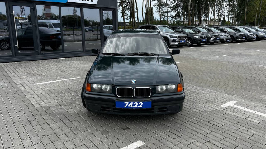Фото bmw 3 серия 2