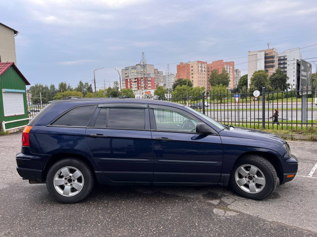 Фото chrysler pacifica 3